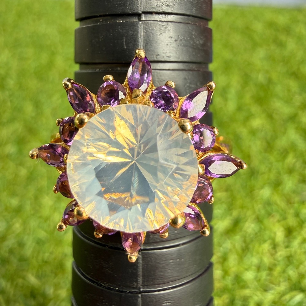Vtg 10K Yellow Gold Amethyst Opaline Glass Sunburst Flower Cocktail Ring Size 8